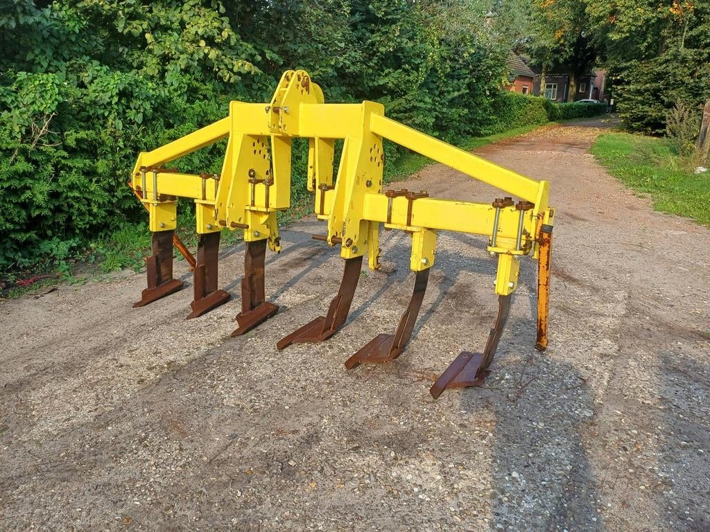 Div agrarische machines. Schudders bandenpakker bak mais sch, Ophalen