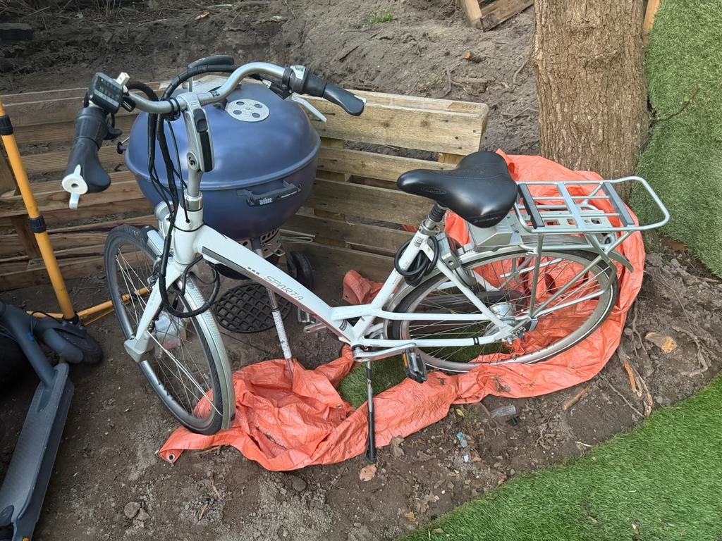 Sparta electrisch fiets zonder accu voor de handige harrie, Fietsen en Brommers, Fietsen | Tandems, Ophalen, Zo goed als nieuw