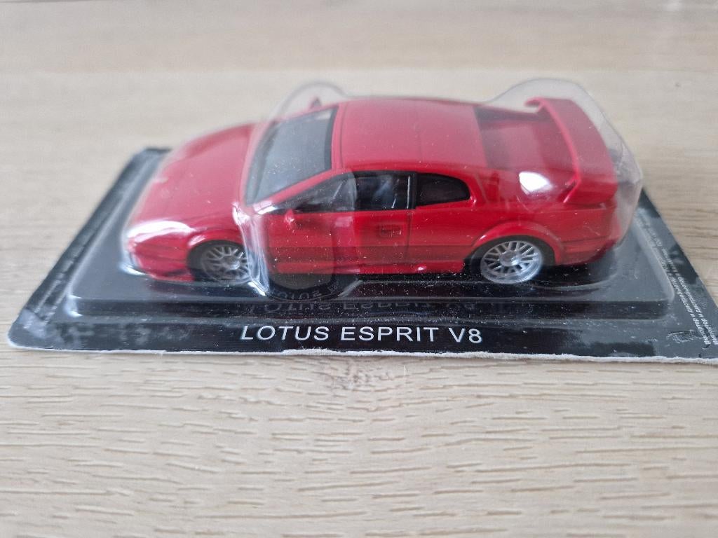 Model auto schaal 1:43 Lotus Esprit V8, Hobby en Vrije tijd, Modelauto's | 1:43, Ophalen of Verzenden, Nieuw, Auto, Vanguards