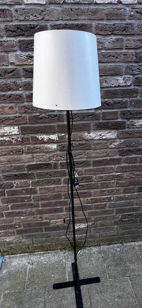 Ikea vloerlamp, Ophalen, Zo goed als nieuw, 150 tot 200 cm