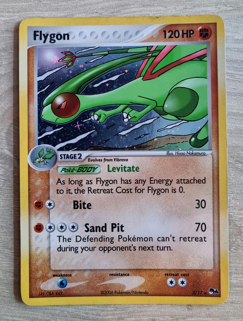 Flygon, Ophalen of Verzenden, Zo goed als nieuw, Losse kaart, Foil