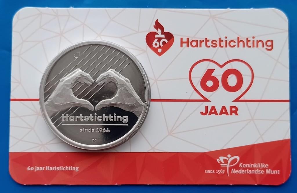 60 jaar Hartstichting penning in coincard, Postzegels en Munten, Penningen en Medailles, Verzenden, Overige materialen, Nederland