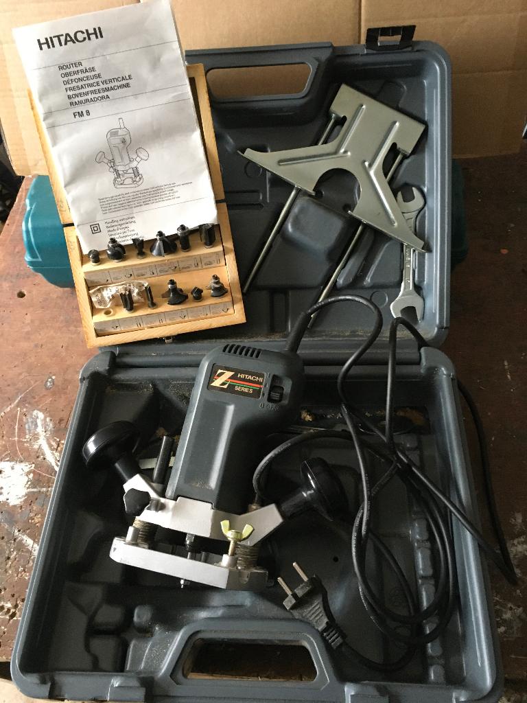 Bovenfrees, Doe-het-zelf en Verbouw, Ophalen, Zo goed als nieuw, Bovenfrees, Hitachi