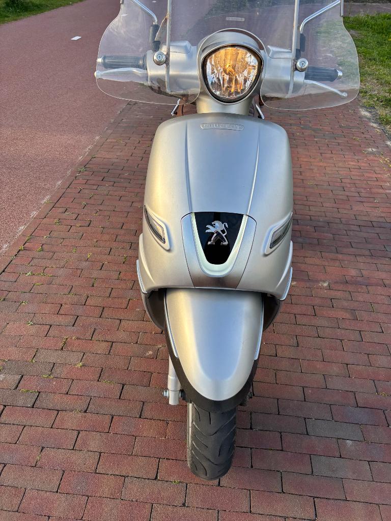 Peugeot Django snorscooter, Ophalen, Gebruikt, Benzine, Peugeot