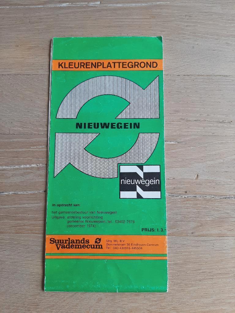 Oude dubbelzijdige plattegrond Nieuwegein 1974 Suurlands, Suurlands vademecum, Ophalen of Verzenden, 1800 tot 2000, Nederland