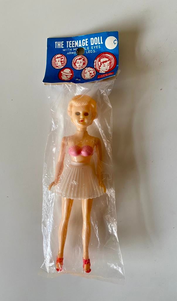 Vintage popje ‘the teenage doll’, made in Hong Kong, Ophalen of Verzenden