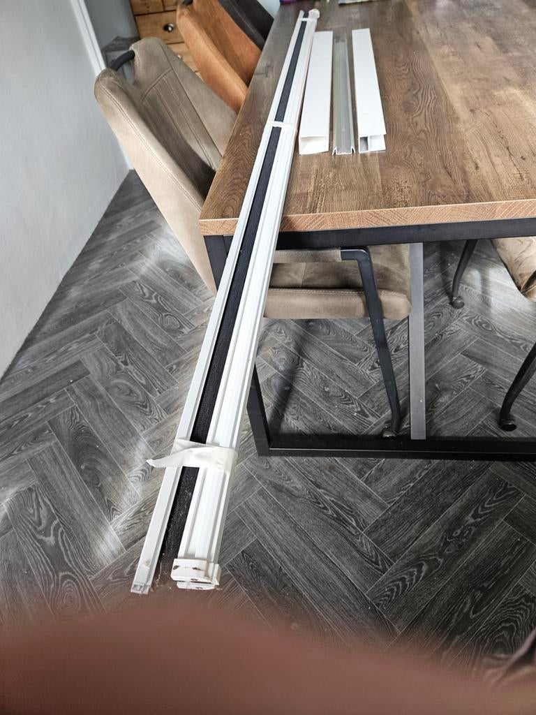 Plichee Hordeur - 206x81 cm - 1 jaar gebruikt, Ophalen