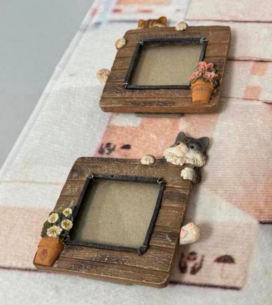 Vintage 2 schattige fotolijstjes met poes kat fotolijst 3D, Ophalen of Verzenden, Zo goed als nieuw, H, H
