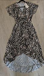 Nieuwe nieuwe jurk met zwart beige groen tint maat one size, Kleding | Dames, Jumpsuits, Ophalen, Nieuw, Maat 38/40 (M)