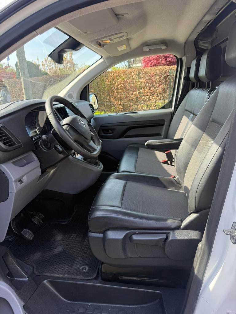 Opel Vivaro GB  120pk L3h1  2019 lease 275 pmnd euro 6, Auto's, Bestelauto's, Stof, USB, 4 cilinders, 2500 kg