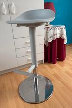 verstelbare kruk, Ophalen, 60 tot 90 cm, Zo goed als nieuw, 1 kruk