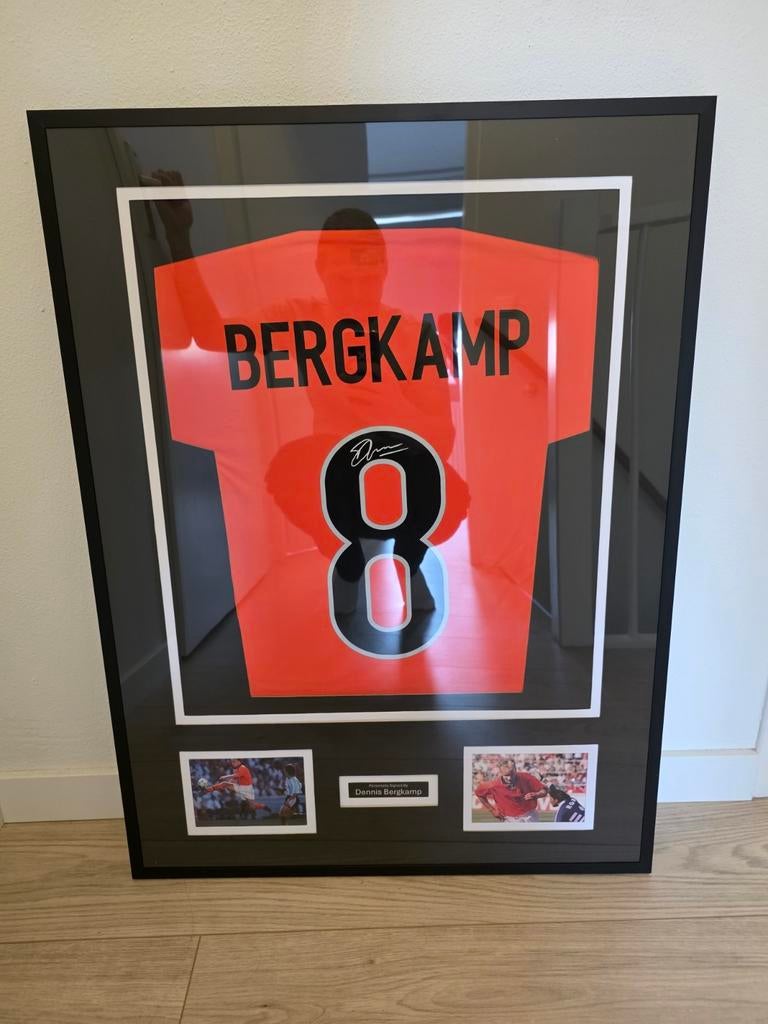 Gesigneerd Dennis Bergkamp NL Thuisshirt WK 1998 + COA, Ophalen of Verzenden, Buitenlandse clubs, Shirt