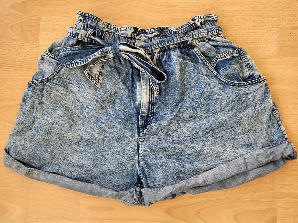 Isabel Marant spijjer shortje in maat 38/40, Kleding | Dames, Maat 38/40 (M), Blauw, Ophalen of Verzenden, Zo goed als nieuw
