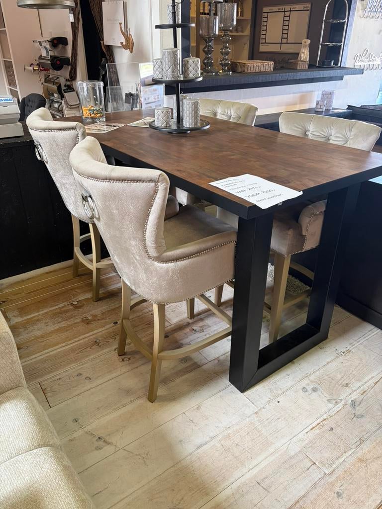 4x Barstoel Amy – UrbanSofa | Luxe uitvoering | NU €999, Huis en Inrichting, Barkrukken, 5 krukken of meer, Ophalen of Verzenden