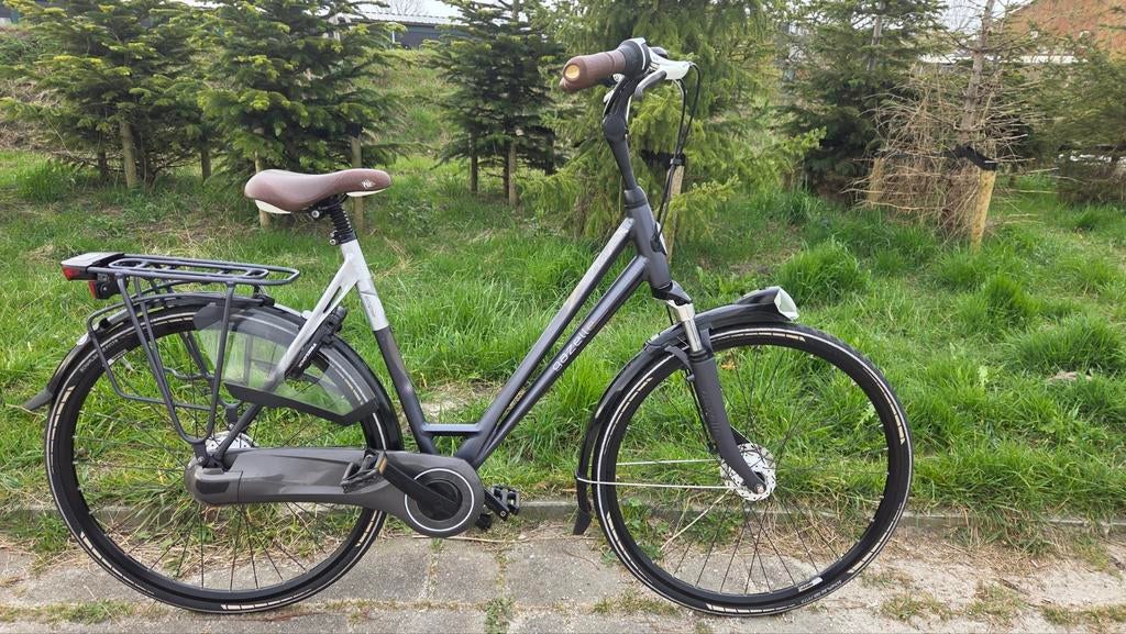 Nette Gazelle Eclipse 8 versnellingen, Fietsen en Brommers, Fietsen | Dames | Damesfietsen, Versnellingen, Zo goed als nieuw, Gazelle
