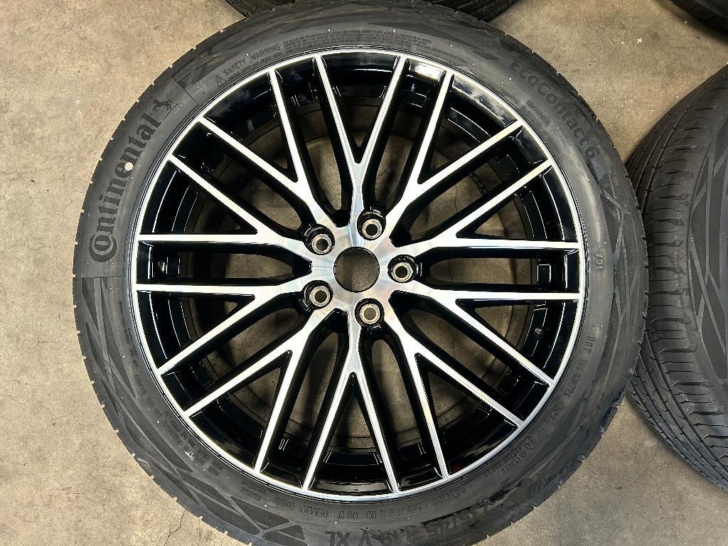 19 inch originele Cupra FR  velgen + zomerbanden Seat Ateca, Auto-onderdelen, Banden en Velgen, 19 inch, SEAT, Banden en Velgen