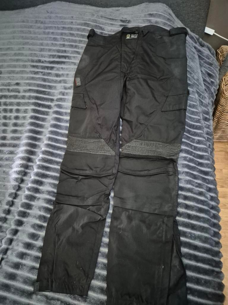 Zwarte motorbroek met uitneembare voering, Ophalen of Verzenden, Broek | textiel, Tweedehands, Heren