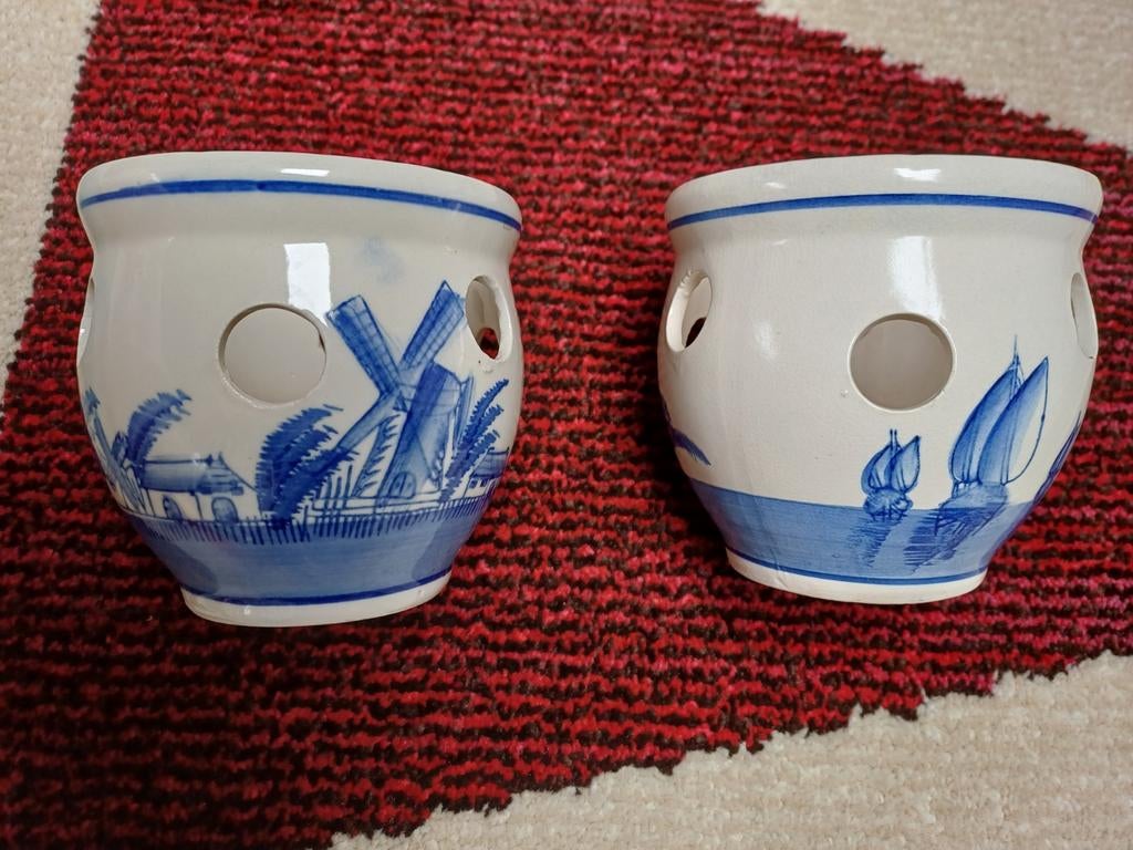 Krokuspotjes (2), Tuin en Terras, Bloempotten, Rond, Ophalen of Verzenden, Aardewerk, Minder dan 40 cm