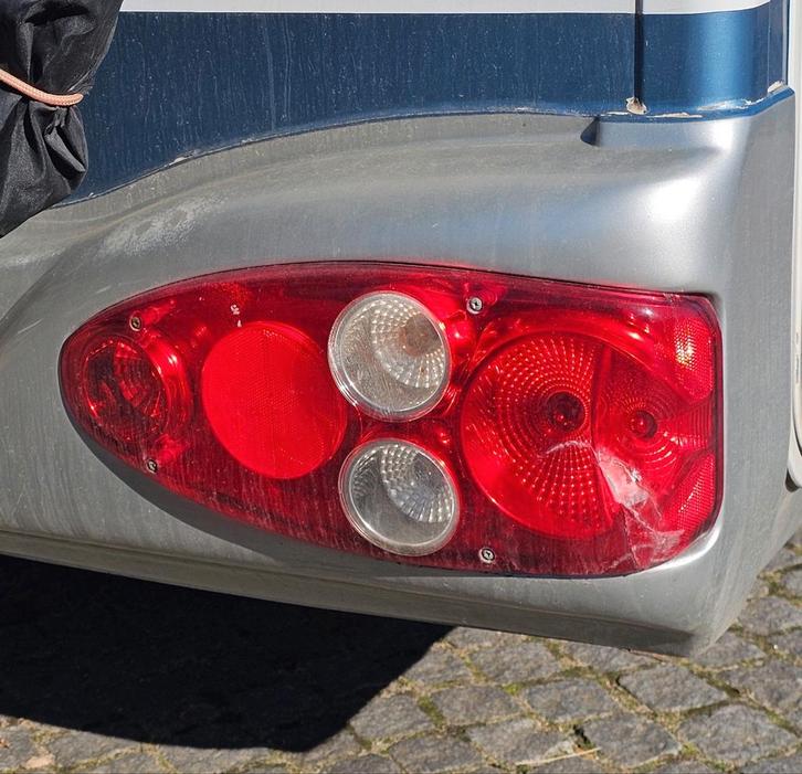 Achterlicht hobby camper 2001-2006 rechts achterlamp hella, Auto-onderdelen, Verlichting, Nieuw, Ophalen of Verzenden