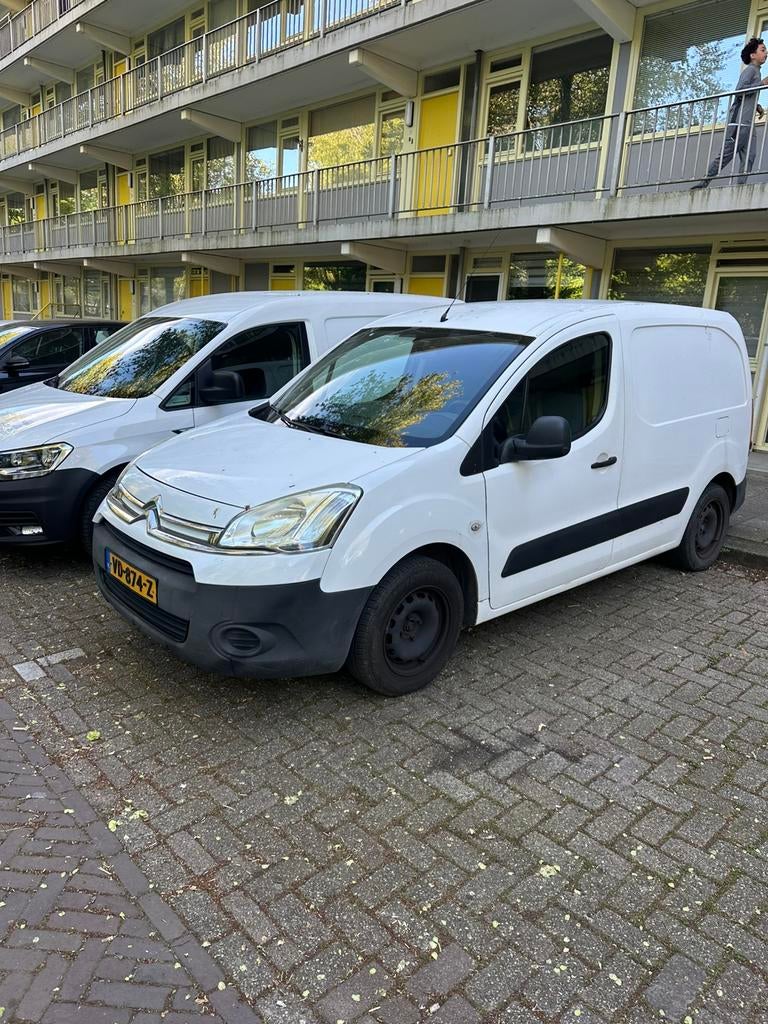 Citroën Berlingo 1.6 HDI 55KW 2013, Auto's, Bestelauto's, 74 pk, Citroën, Origineel Nederlands, 1560 cc