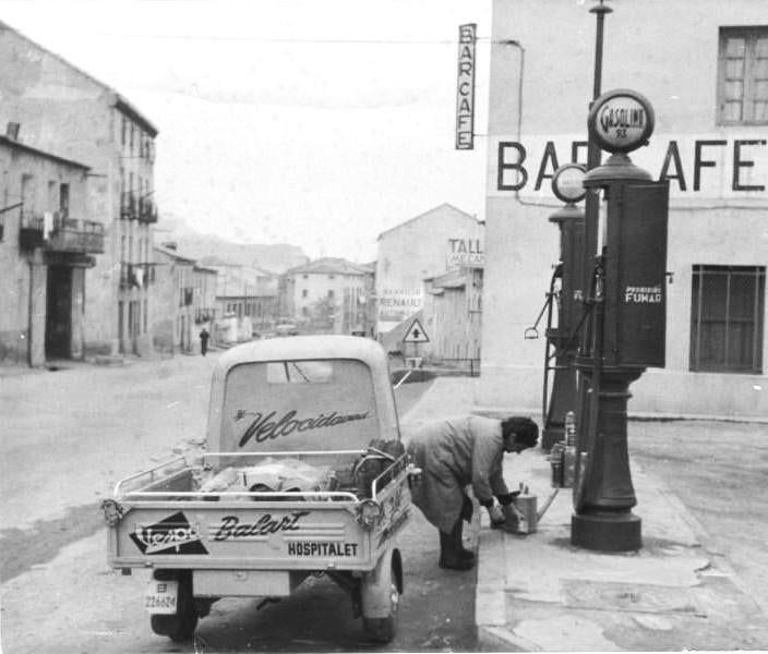 Vervoer-Beroepen-foto-73 - Repro  Benzine Pomp, Verzenden, 1980 tot heden, Foto, Nieuw