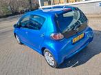 Zeer nette aygo, Blauw 2014, Apple Carplay, Blauw, Bedrijf, Handgeschakeld