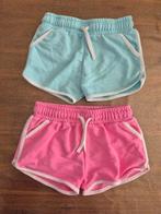 2x Primark korte broekjes roze en blauw maat 104, Kinderen en Baby's, Kinderkleding | Maat 104, Broek, Gebruikt, Meisje, Ophalen of Verzenden