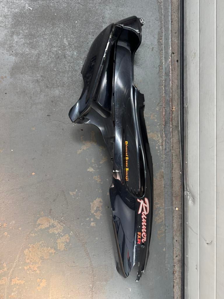 Gilera runner 180 achter zij kap, Motoren, Ophalen