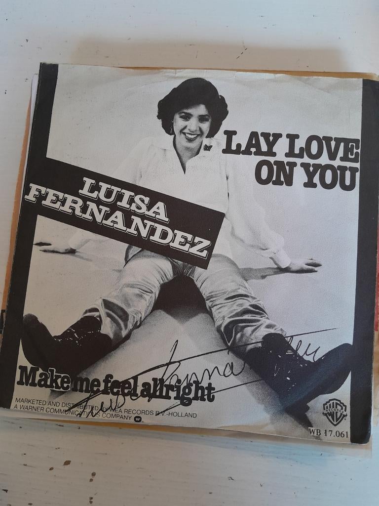 Luisa fernandez 7inch lay love on you, Ophalen of Verzenden, Zo goed als nieuw, Pop
