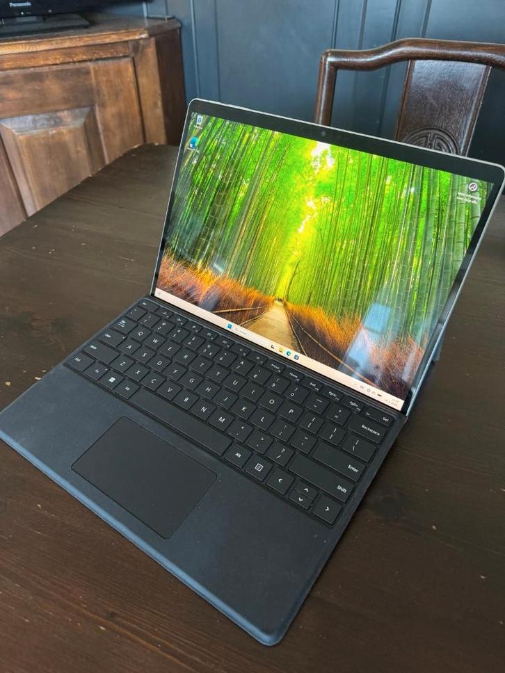 Surface Pro 9 + toetsenbord – Intel, Computers en Software, Windows Tablets, Zo goed als nieuw, Wi-Fi, 13 inch of meer, 128 GB