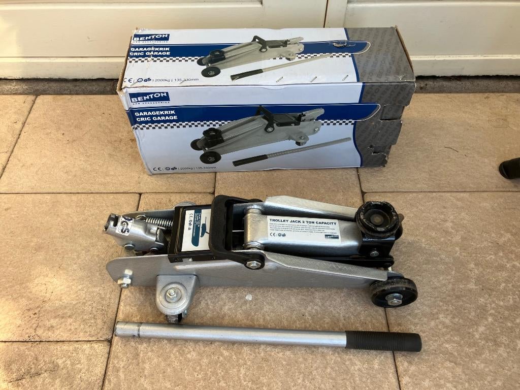Garage krik  2000kg, Auto diversen, Ophalen, Zo goed als nieuw, Hydraulisch, Garagekrik