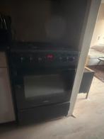 Elektrische oven/ fornuis- werkt perfect, Witgoed en Apparatuur, Fornuizen, Ophalen, 4 kookzones, Zo goed als nieuw, Gas