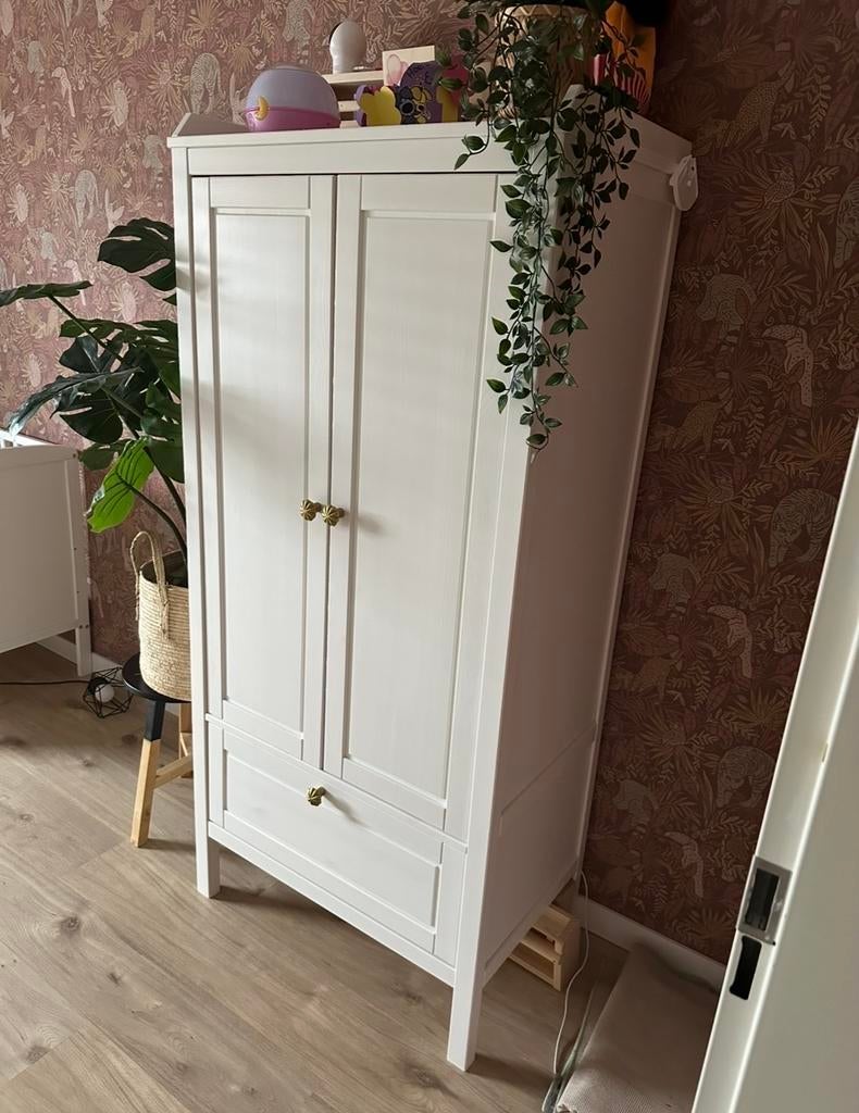 IKEA Kinderkast - Zo goed als nieuw, Kinderen en Baby's, Kinderkamer | Commodes en Kasten, Ophalen, Kast, 50 tot 70 cm, 105 cm of meer