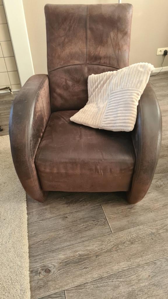 Comfortabele bruine fauteuil, Huis en Inrichting, Fauteuils, Ophalen, Modern, Comfortabel, Gebruikt, 75 tot 100 cm