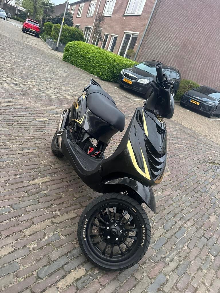Piaggio zip 70cc, Ophalen, Zo goed als nieuw, Tweetakt, Zip
