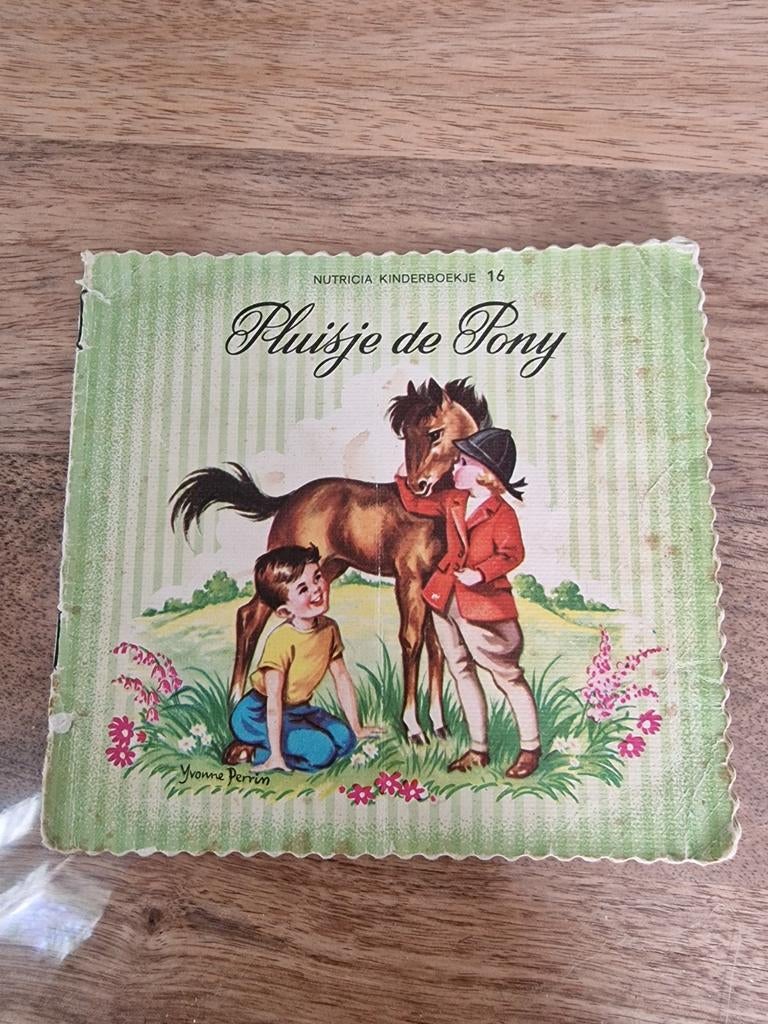 Nutricia Kinderboekje 16: Pluisje de Pony, Boeken, Ophalen of Verzenden, Gelezen, Yvonne Perrin, Fictie algemeen