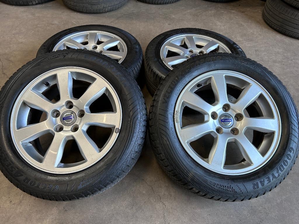 Diversen 16 inch velgen + banden Volvo V60 V70, Gebruikt, 16 inch, Banden en Velgen, Ophalen of Verzenden