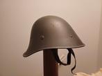 Nl helm zilverkleurig., Ophalen of Verzenden, Nederland, Helm of Baret