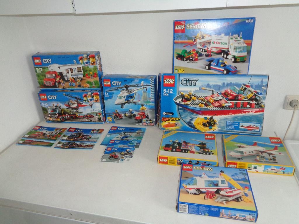 Lego dozen met en zonder bouwtekening., Ophalen of Verzenden, Zo goed als nieuw, Complete set, Lego