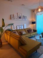 Prachtige Rodeo Velvet hoekbank links in olijfgroen, Huis en Inrichting, Ophalen, 250 tot 300 cm, Elegante hoekbank met een warme en chique velvet uitstraling.