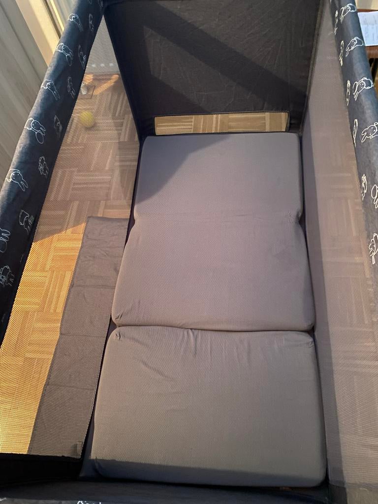 2x Campingbedje/Reisbedje 120x60cm met extra matras, Ophalen of Verzenden, Zo goed als nieuw, Reisbedje