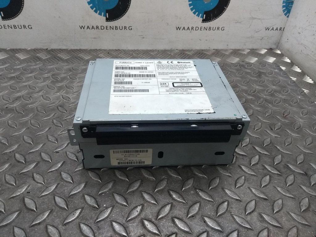 VOLVO V40 RADIO 2013, Ophalen of Verzenden, Gebruikt, Stiba lid