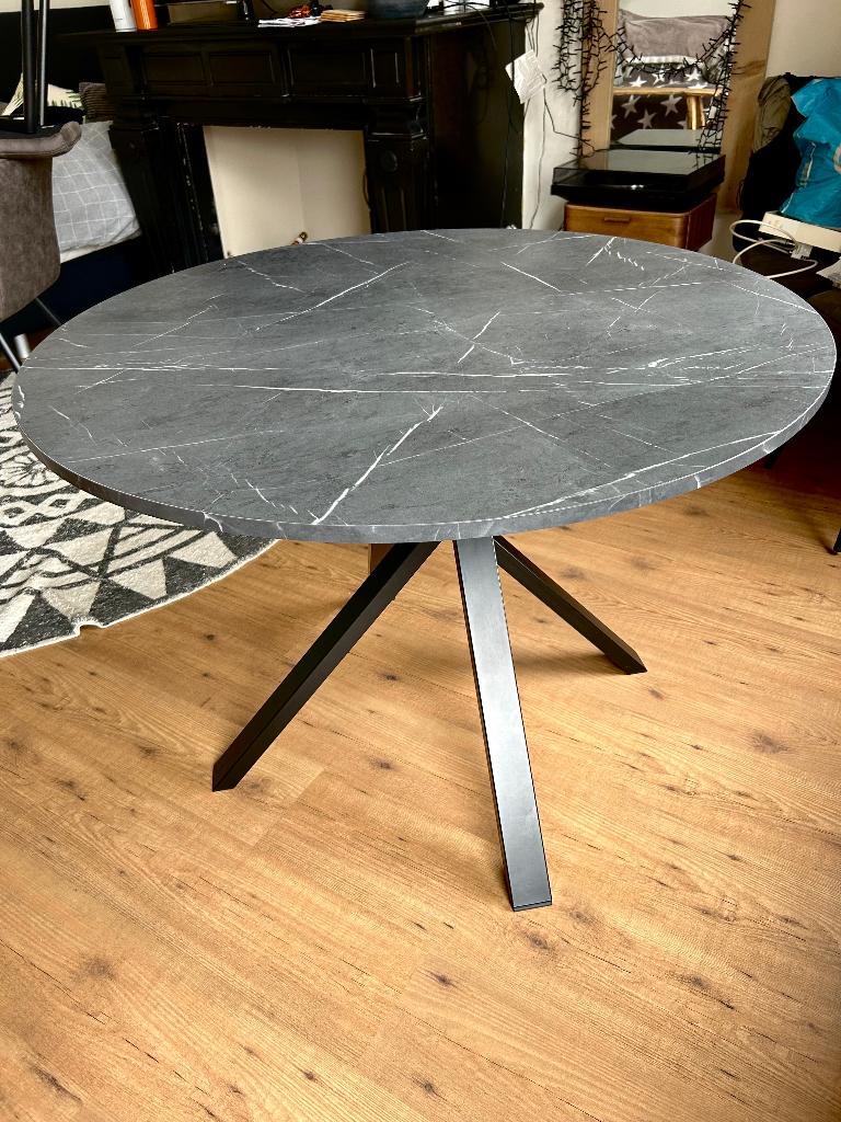 IKEA Mariedamm ronde eettafel, Huis en Inrichting, Tafels | Eettafels, Ophalen, Overige materialen, Rond, Zo goed als nieuw