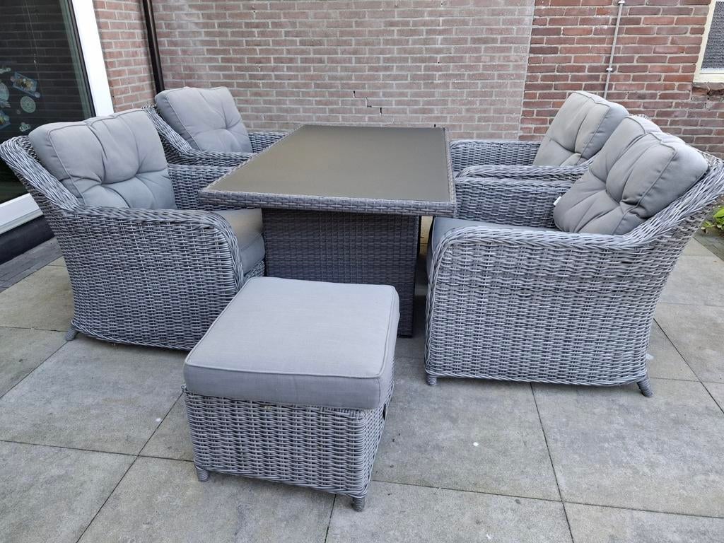 Luxe loungeset met eettafel, 4 stoelen en poefje., Ophalen, 4 zitplaatsen, Gebruikt, Loungeset