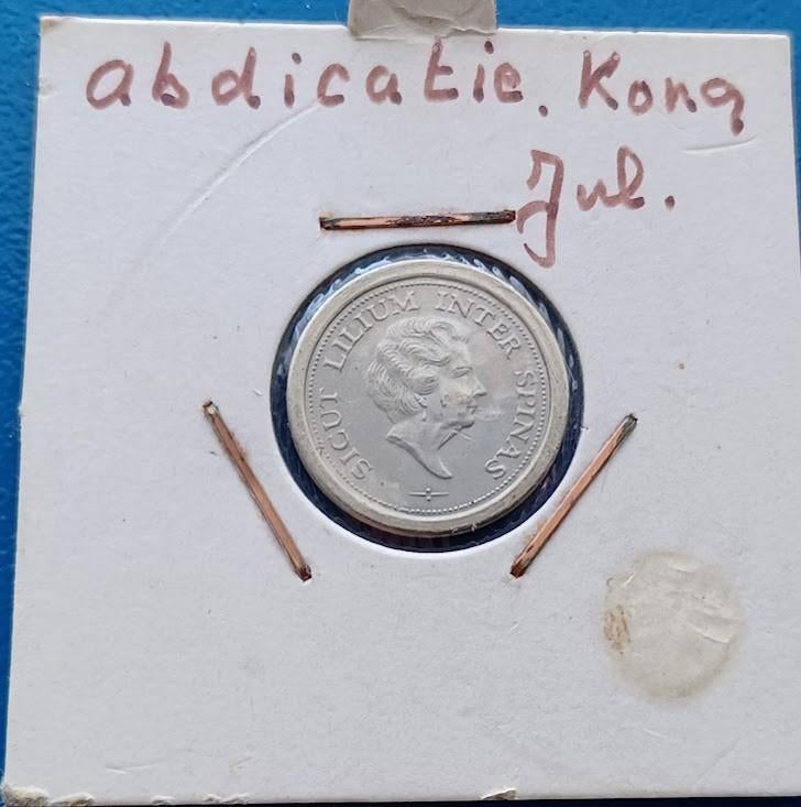 Nederland Abdicatie 30 April 1980 (medailleslag), Postzegels en Munten, Verzenden, Overige materialen, Nederland
