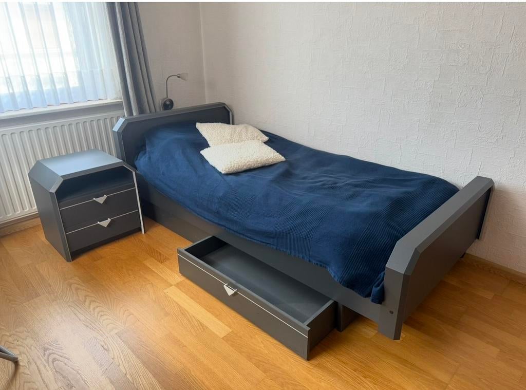 Eenpersoonsbed met lade, nachtkastje, bureau en bureaukastje, Huis en Inrichting, Slaapkamer | Bedden, Ophalen, Gebruikt, 90 cm
