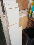 Stuken spaanplaat komen uit kelder gratis, Ophalen