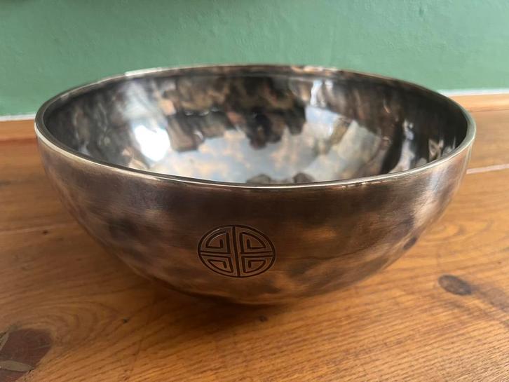 Fullmoon Klankschaal Nepal - 26cm - toon C, Muziek en Instrumenten, Percussie, Ophalen of Verzenden