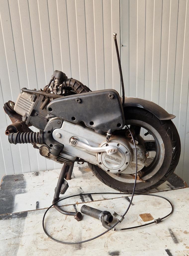 Vespa Piaggio LX50 S50 sprint primavera 4-takt 2V BLOK 5, Ophalen, Gebruikt, Benzine