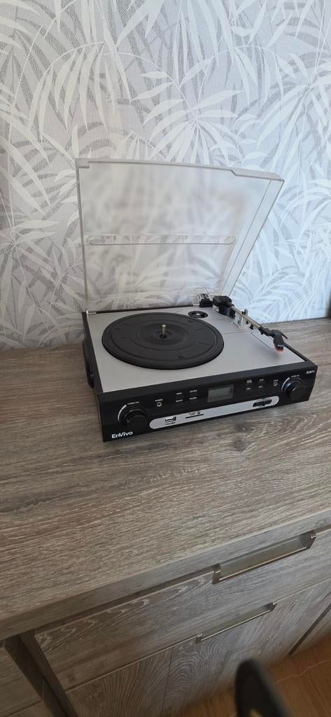 Platenspeler met USB-aansluiting - EnVivo, Zo goed als nieuw, USB-aansluiting, Platenspeler, Ophalen